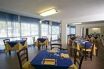 Hotel Pfa La Darsena - Follonica 3*