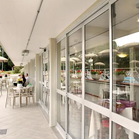 Pfa La Darsena - Follonica Отель 3*