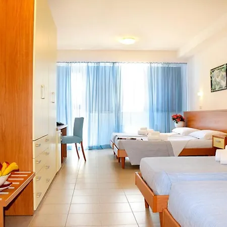 Pfa La Darsena - Follonica Отель Скарлино